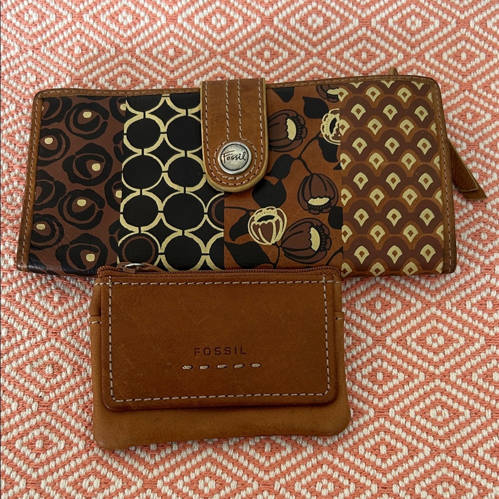 Fossil Brown and Black Floral Wallet Set